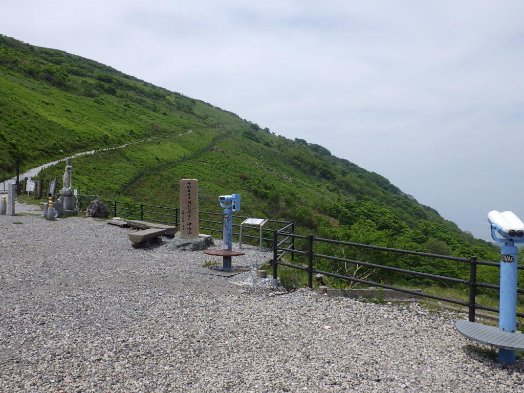 伊吹山　山頂駐車場